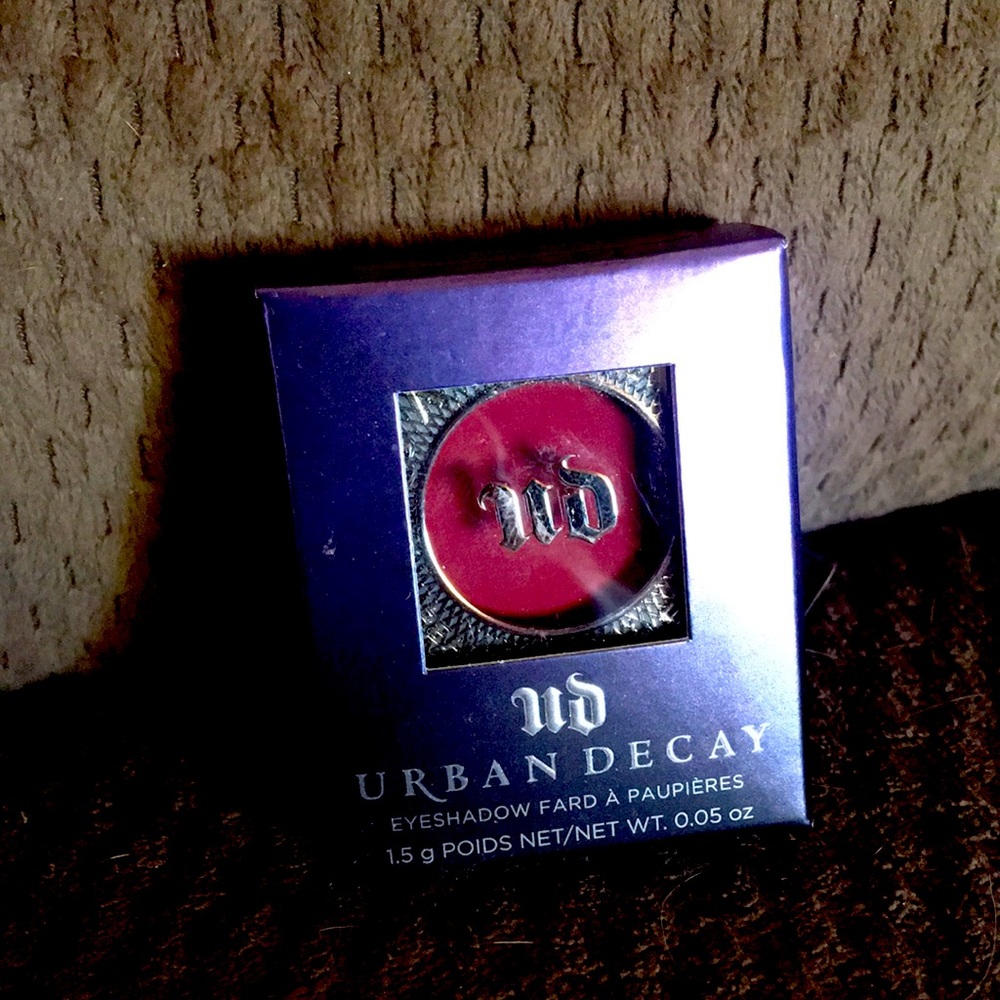 Urban Decay Single Eyeshadow in Relish
